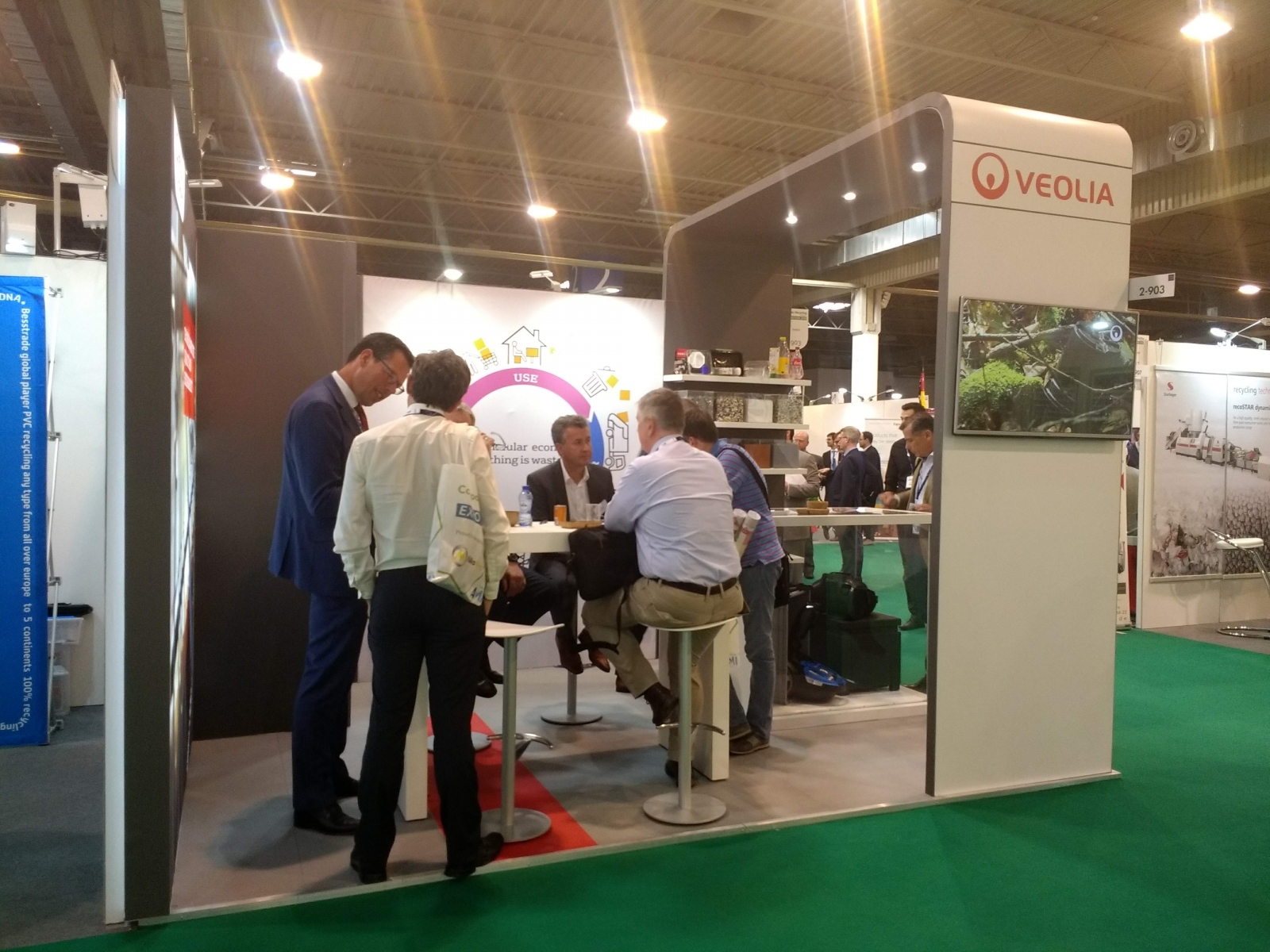 Plastics Recycling World Exhibition, 2728 June 2018 Veolia