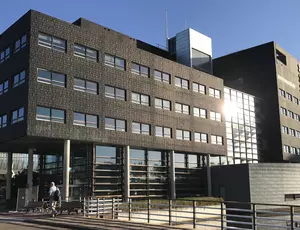 gebouw stadsdeelkantoor Buikslotermeer