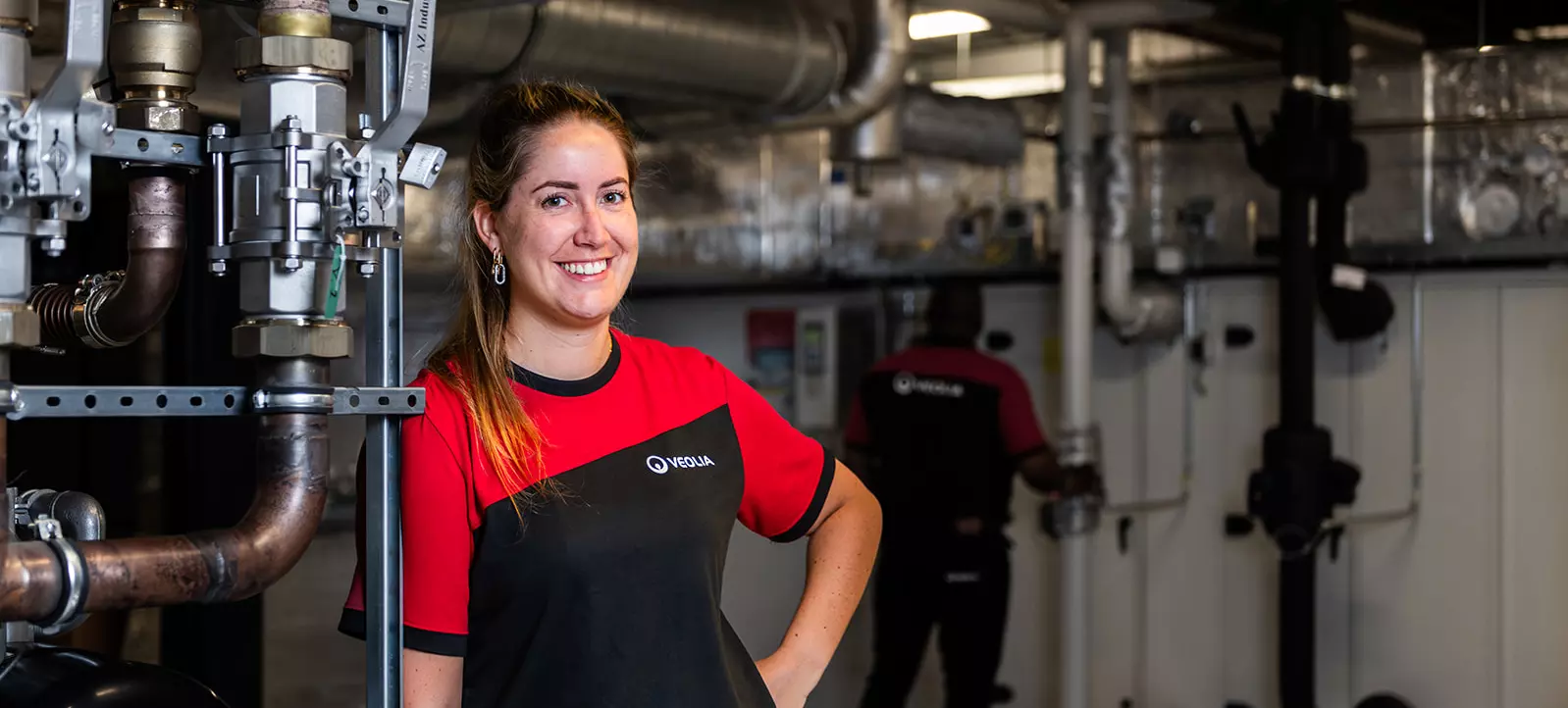 Vrouwelijke servicemonteur Veolia