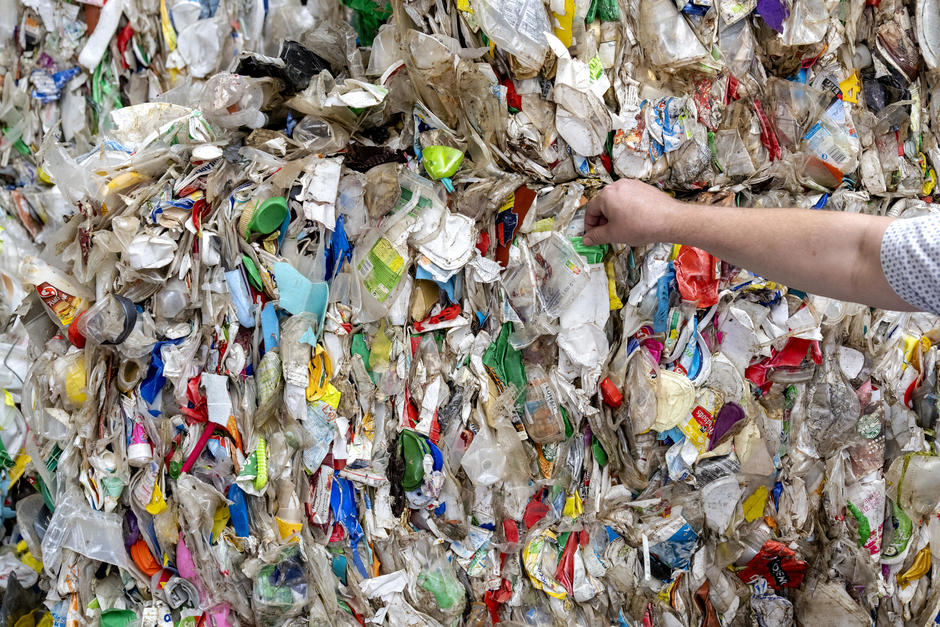 Plastic afval voor recycling